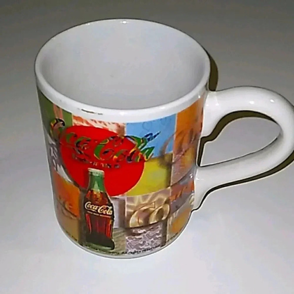 Coca-Cola Vintage Mug - Picture 1 of 5